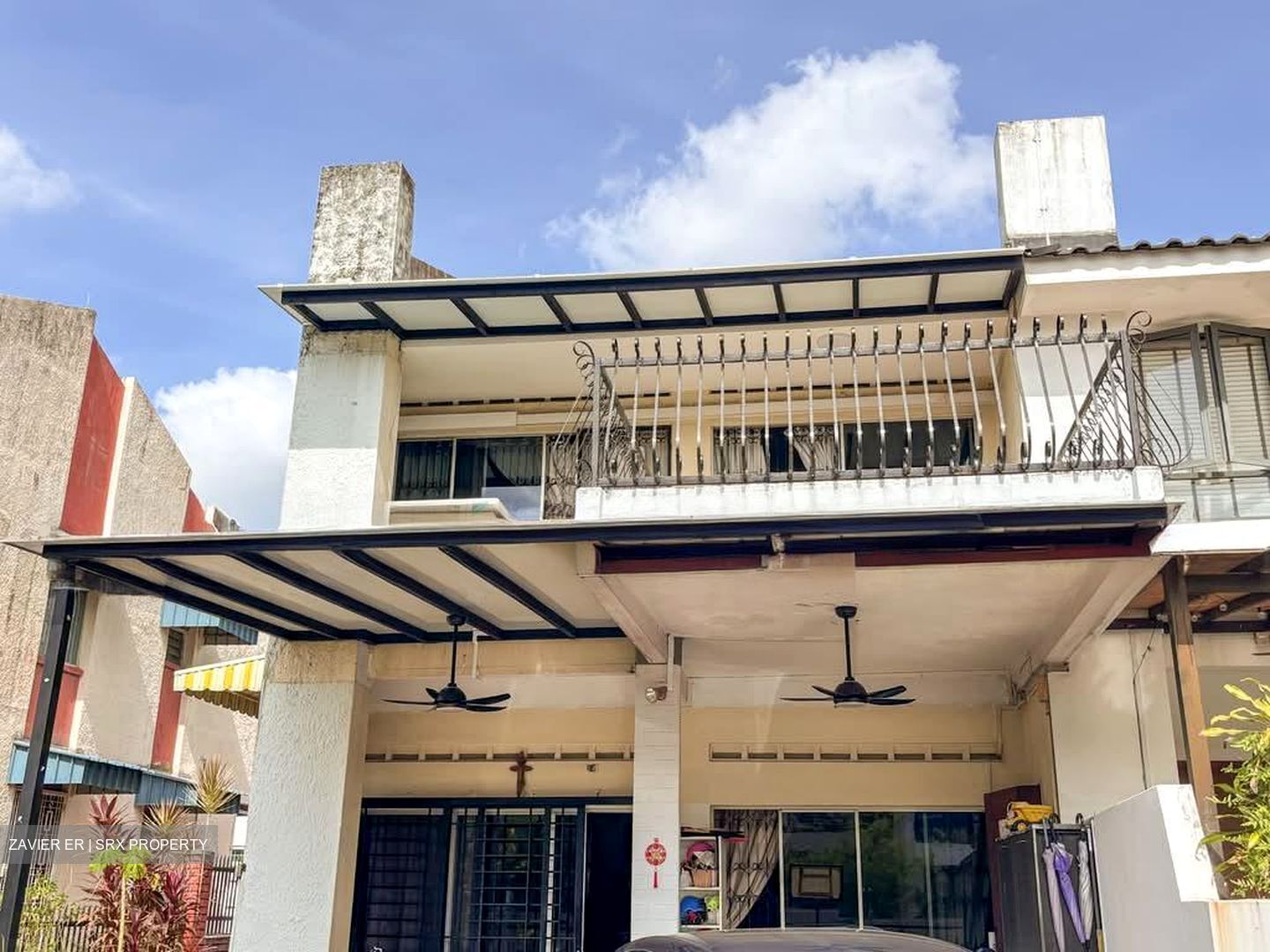 Golden Hill Estate (D19), Terrace #538529651